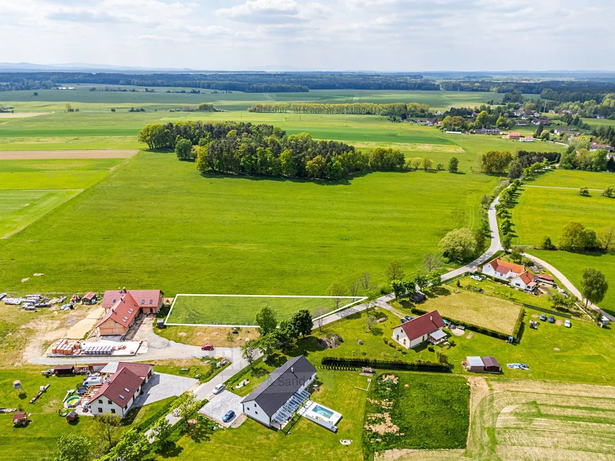 Prodej stavebního pozemku 1500 m²